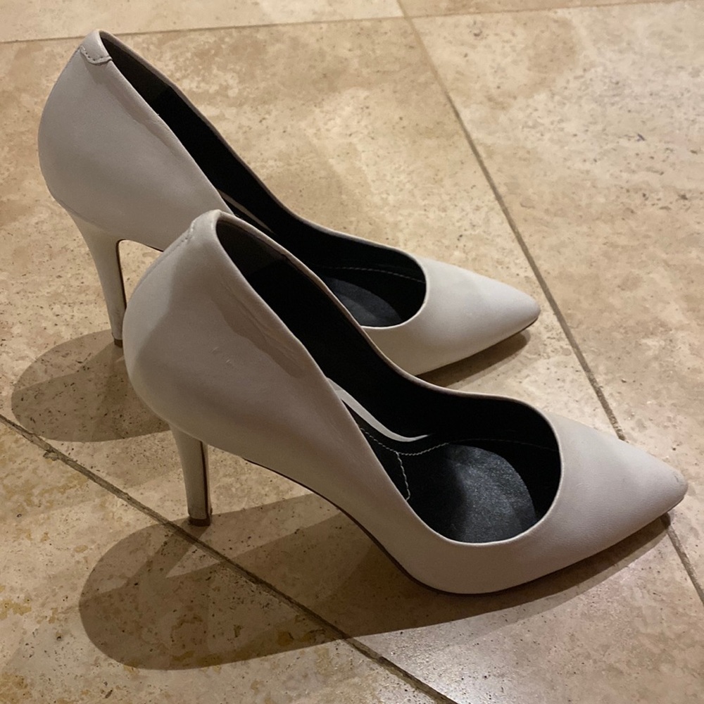 Stiletto Shoes - great condition